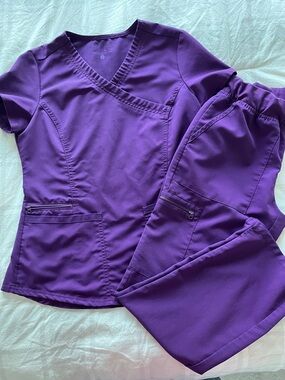 Purple V-Neck Medical Scrubs Top and bottom set